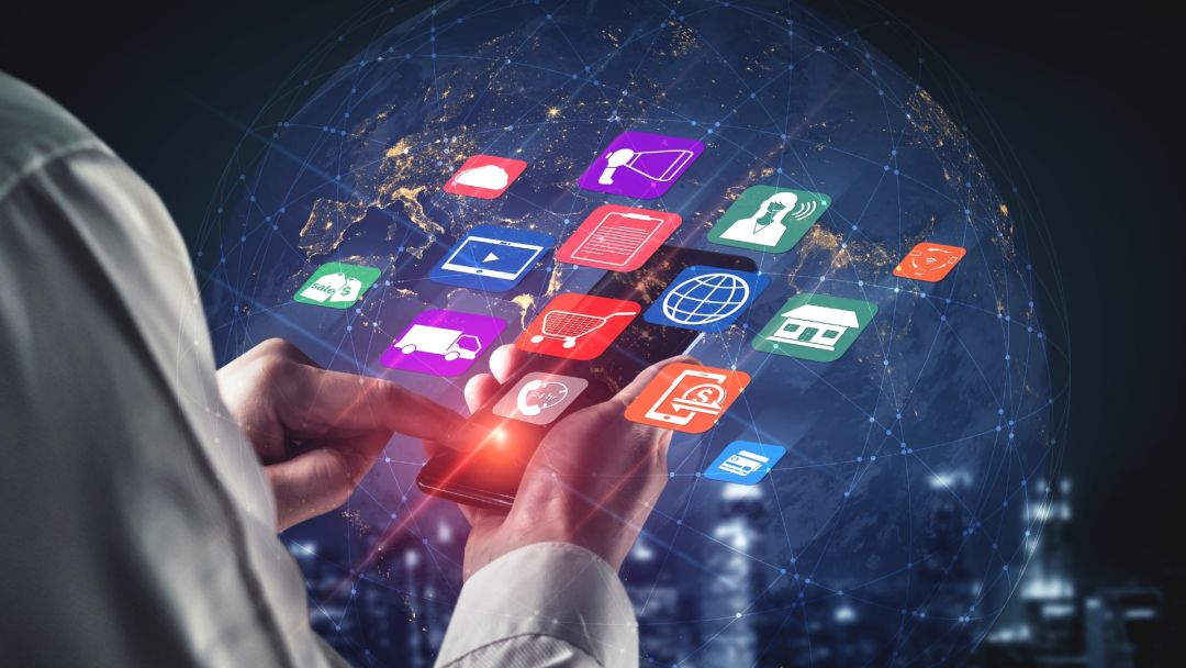 tech-custom-1080-005